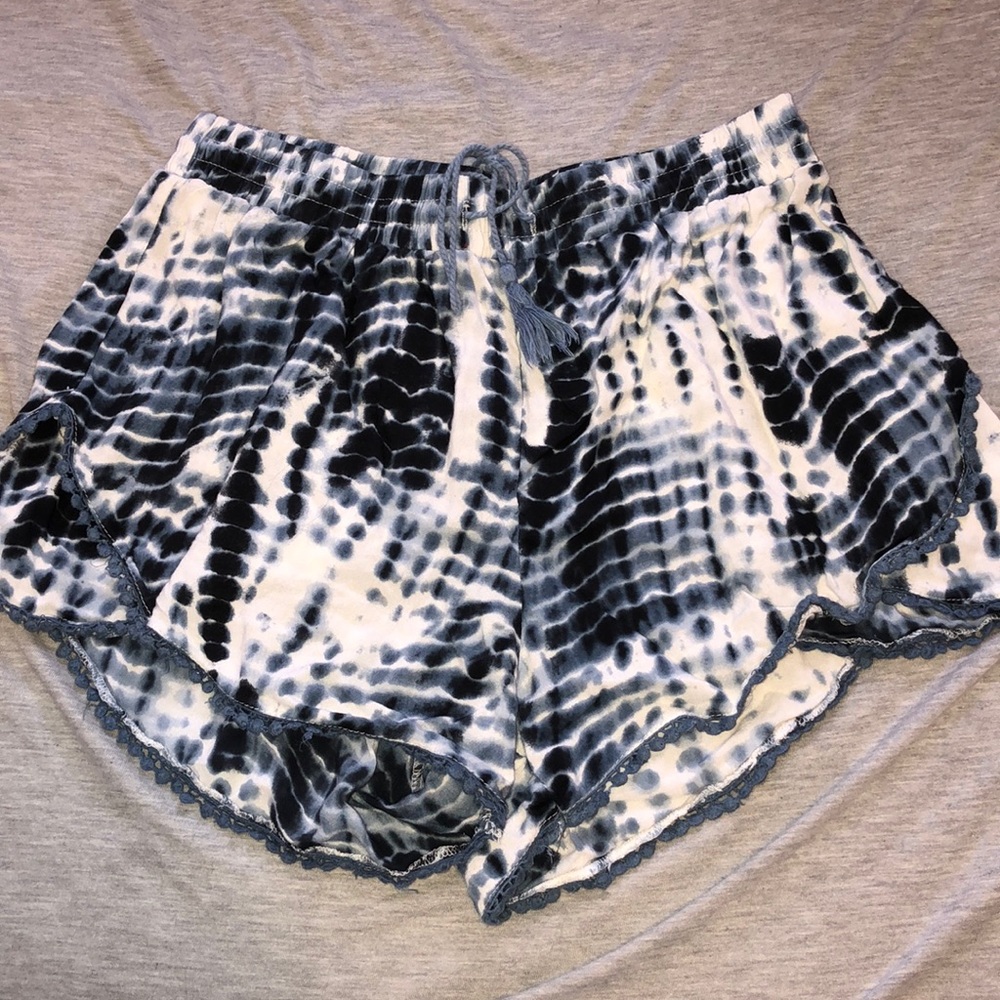 Charlotte Russe Flowy Shorts